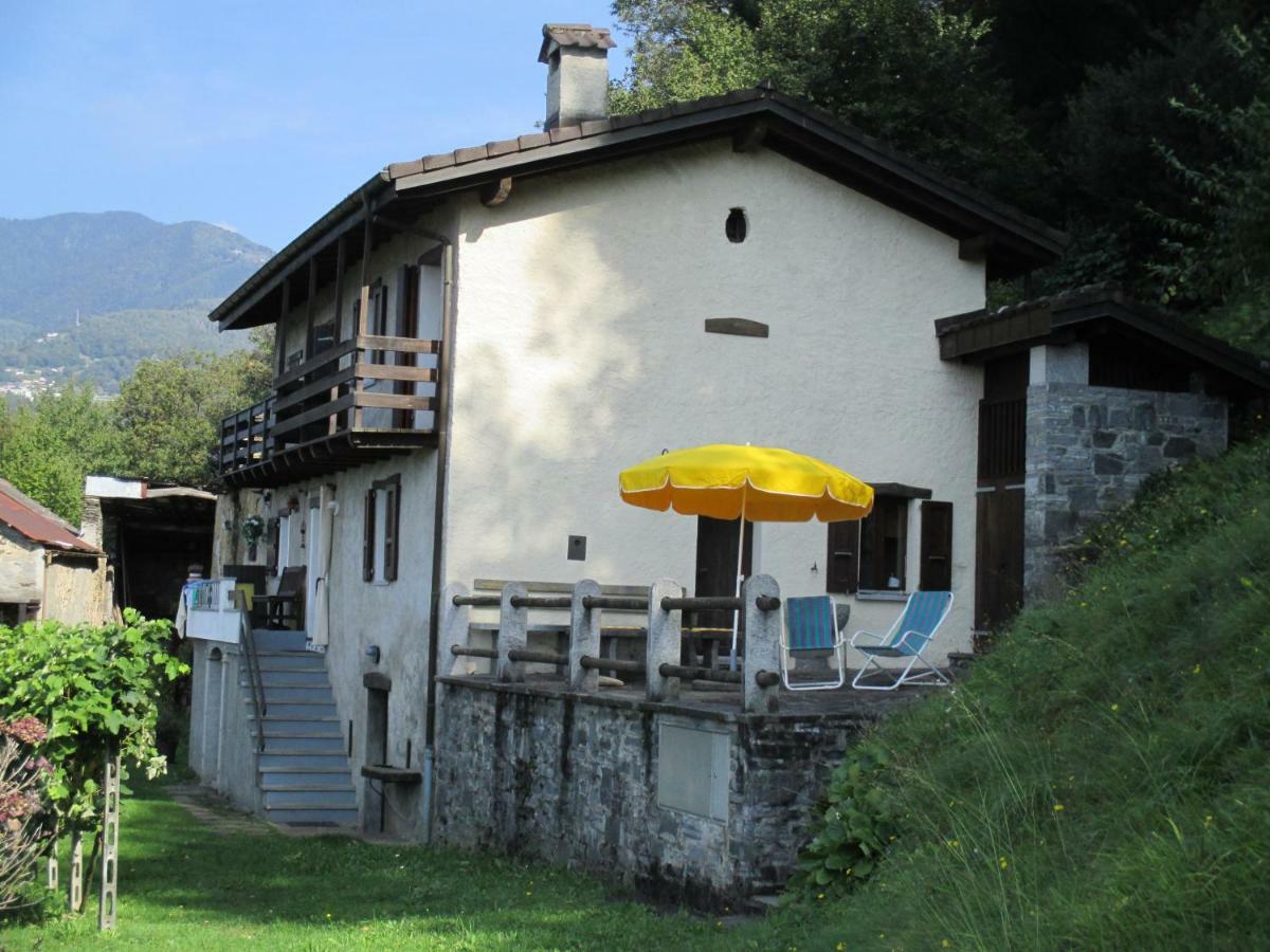 Casa Comelina Villa Camorino Екстериор снимка